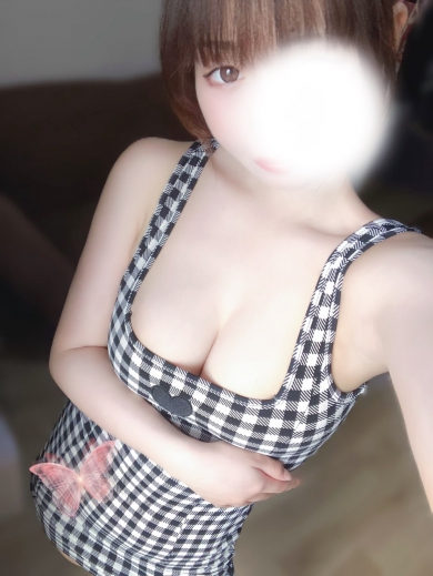 椎名　もえり