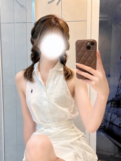 福留　ひな