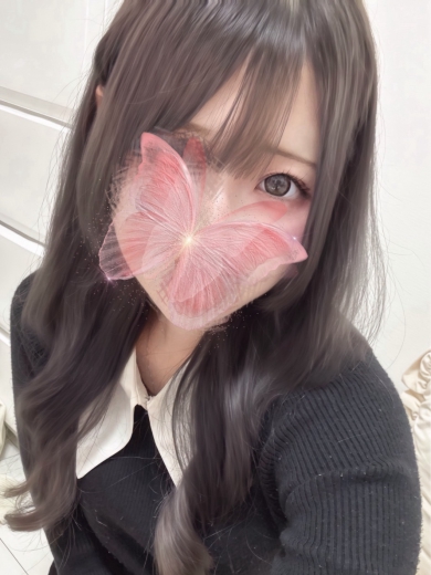 如月　怜音